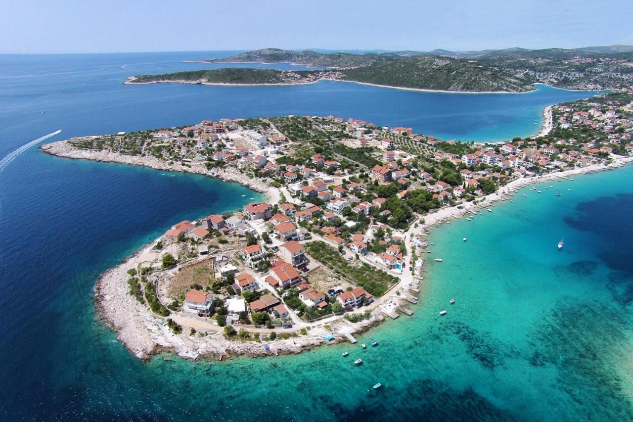 Apartments By The Sea Sevid, Trogir - 9468 Kültér fotó