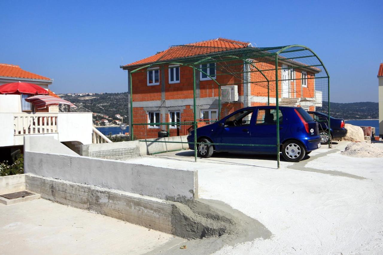 Apartments By The Sea Sevid, Trogir - 9468 Kültér fotó